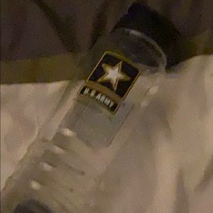 Meet your Posher, Hudson